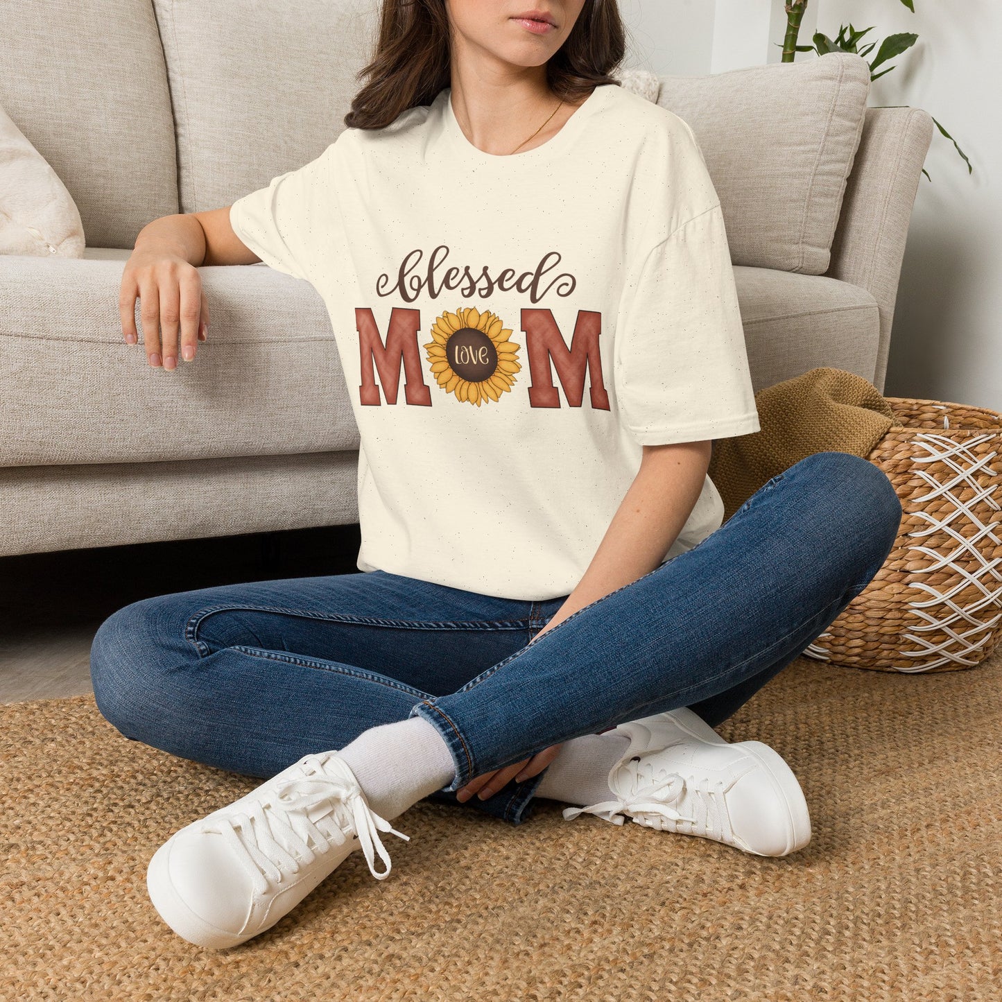 Mom T-Shirt — "Blessed Mom" Sunflower Love Graphic Tee